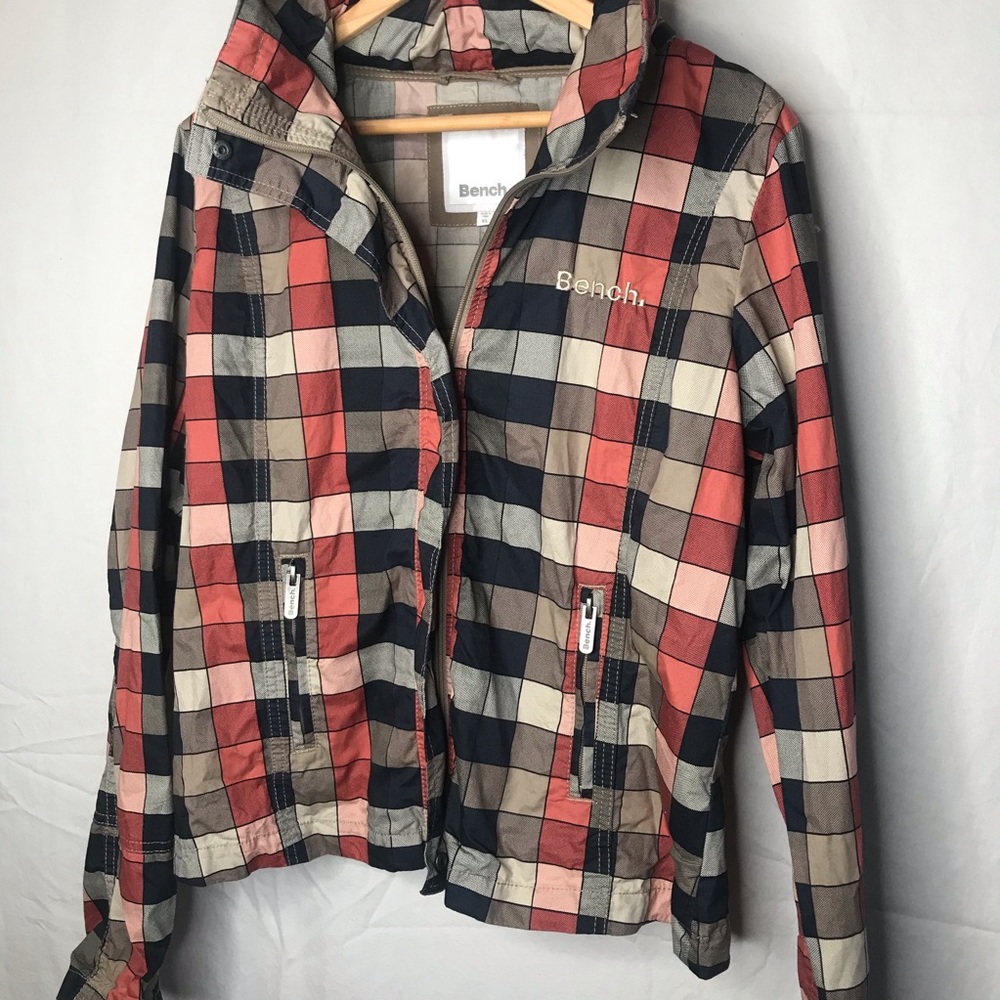 Bench Jacket - Picture 4 of 13